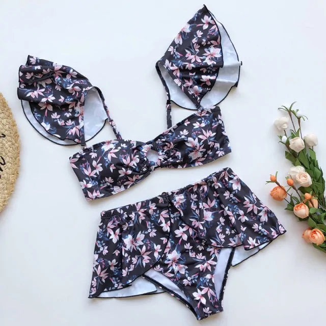 "AquaCurve Bikini Set"