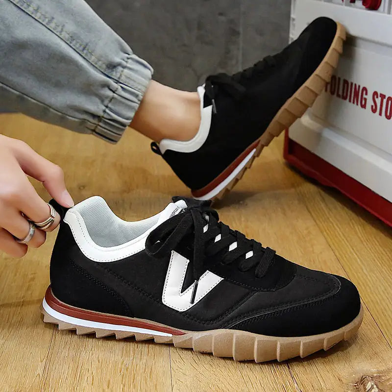 Men's Casual Sneaker